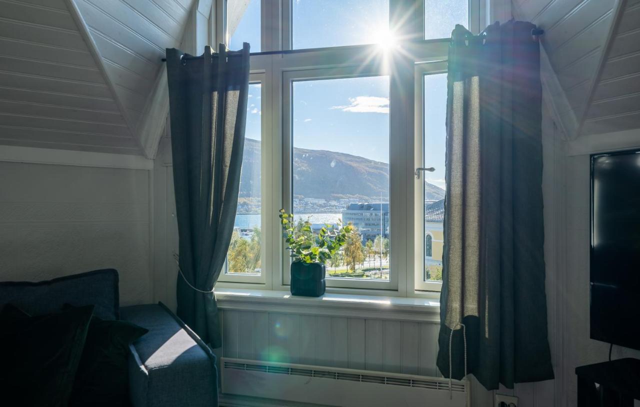 Enter Tromso - Exclusive 4 Bedroom Villa Exterior foto