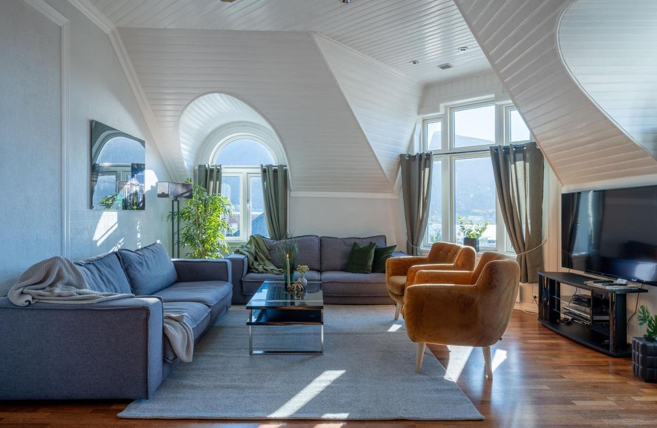 Enter Tromso - Exclusive 4 Bedroom Villa Exterior foto