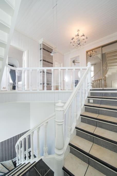 Enter Tromso - Exclusive 4 Bedroom Villa Exterior foto